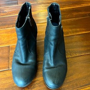 Rockport black leather ankle boots, 8